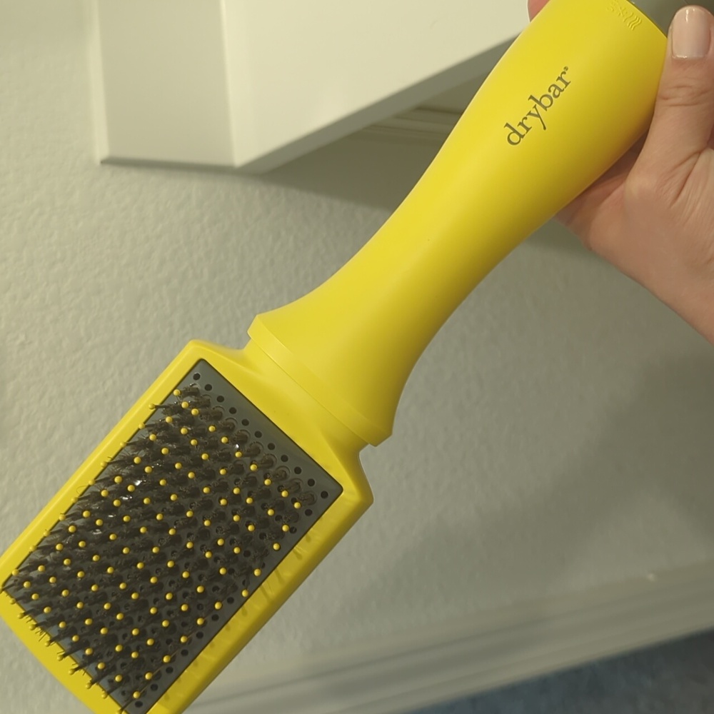 Drybar blow dryer brush